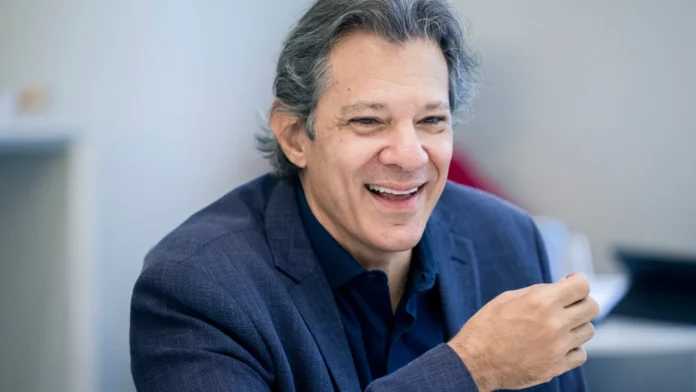 neste-momento,-nao-tenho-intencao-em-ser-candidato-em-2026,-diz-haddad
