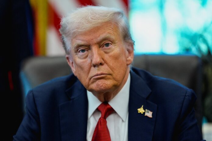 trump-cumpre-ameaca-e-anuncia-tarifa-de-100%-contra-a-china,-em-nova-escalada-da-guerra-comercial trump-cumpre-ameaca-e-anuncia-tarifa-de-100%-contra-a-china,-em-nova-escalada-da-guerra-comercial