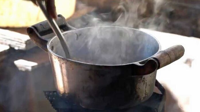 ibge:-fome-atinge-6,48-milhoes-de-pessoas-no-brasil,-menor-nivel-em-20-anos