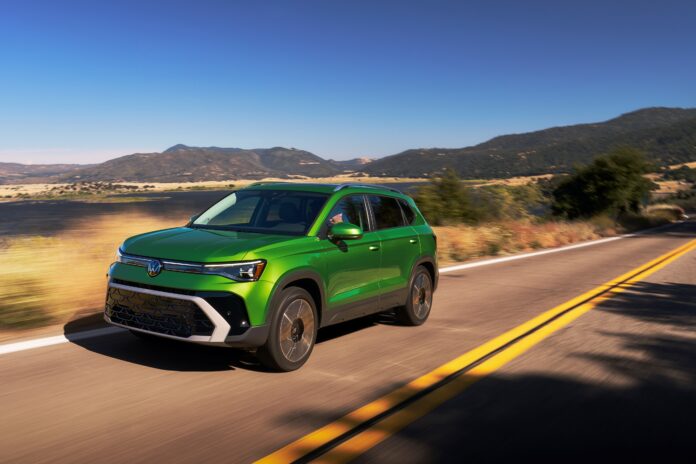 volkswagen-taos-muda-de-visual-para-tentar-recuperar-terreno-entre-os-suvs-mais-vendidos volkswagen-taos-muda-de-visual-para-tentar-recuperar-terreno-entre-os-suvs-mais-vendidos