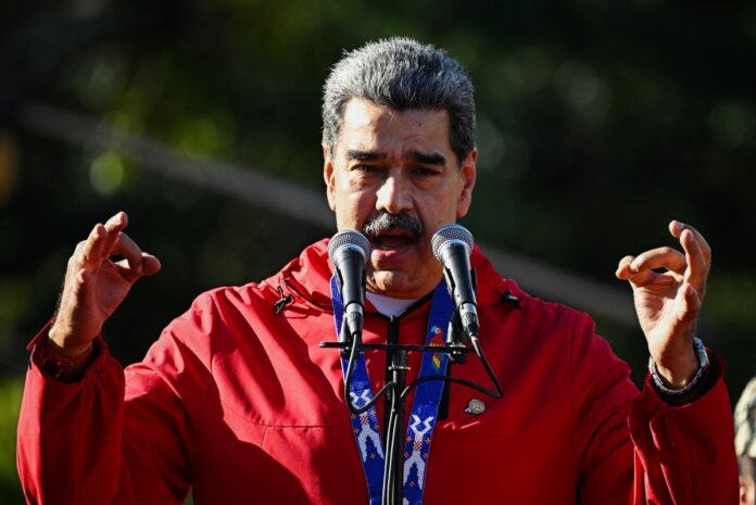 e-#fake-que-imagem-mostre-fuzileiros-navais-dos-eua-treinando-tiro-com-foto-de-maduro e-#fake-que-imagem-mostre-fuzileiros-navais-dos-eua-treinando-tiro-com-foto-de-maduro