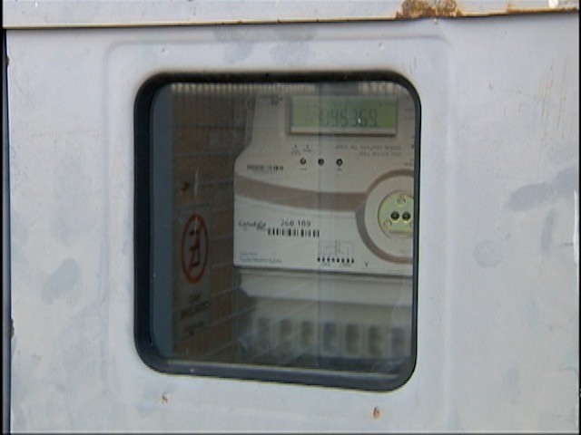 aneel-mantem-bandeira-vermelha-1-em-novembro,-e-conta-de-luz-segue-com-cobranca-a-mais