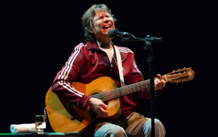 lo-borges,-morto-aos-73,-foi-icone-do-clube-da-esquina-e-renovou-musica-brasileira