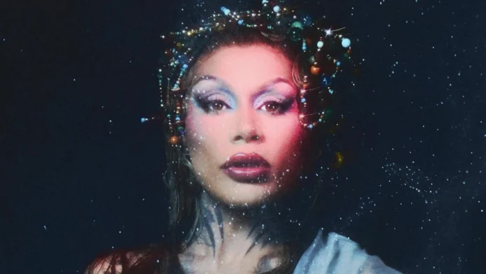 grag-queen-revela-capa-do-album-‘cosmica’-e-libera-trecho-de-‘fantoches’