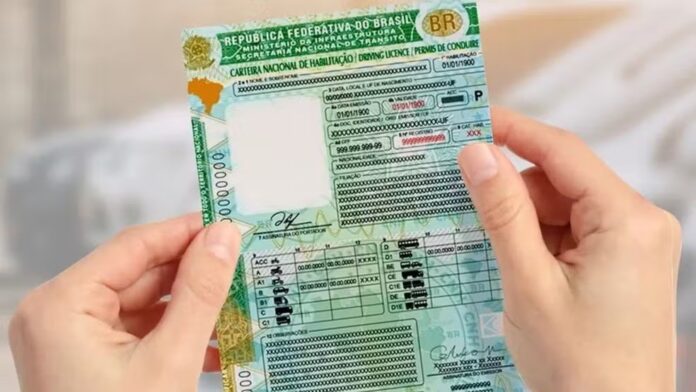 contran-aprova-novas-regras-da-cnh-e-acaba-com-aulas-obrigatorias-em-autoescolas