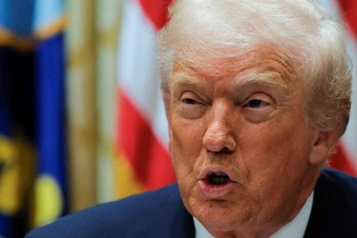 trump-diz-que-qualquer-pais-que-trafique-drogas-para-os-eua-pode-ser-atacado