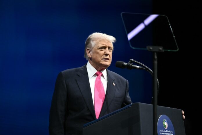 trump-planeja-anunciar-governo-e-conselho-de-paz-em-gaza-ate-o-natal,-diz-site