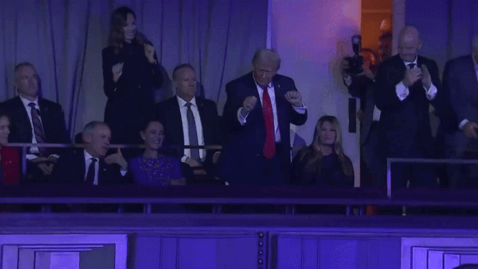 trump-danca-ao-som-de-ymca-no-sorteio-dos-grupos-da-copa-do-mundo;-video