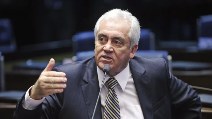 ccj-do-senado-avalia-limitar-reducao-de-pena-a-atos-do-8/1