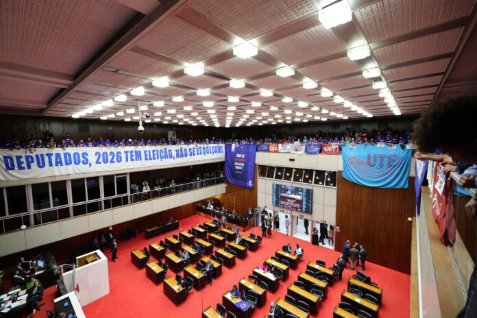 almg-aprova-em-2o-turno-projeto-de-lei-que-autoriza-privatizacao-da-copasa