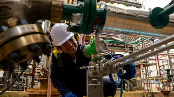 como-colombia-se-tornou-uma-das-melhores-economias-de-2025-e-quais-desafios-enfrenta?