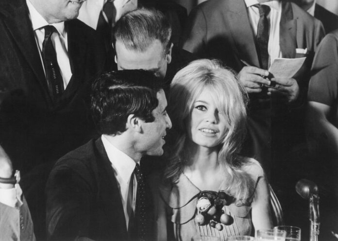 brigitte-bardot:-relembre-a-carreira-da-atriz-em-fotos