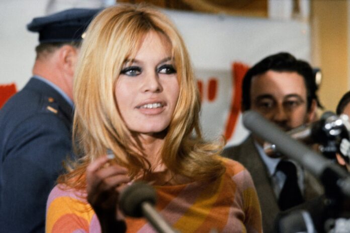 brigitte-bardot,-estrela-mundial-do-cinema,-morre-aos-91-anos