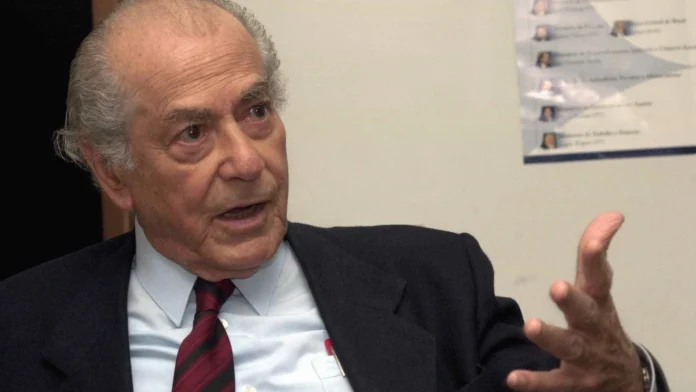 vereador-protagoniza-gafe-ao-convidar-brizola-para-sessao-em-camara-no-rs