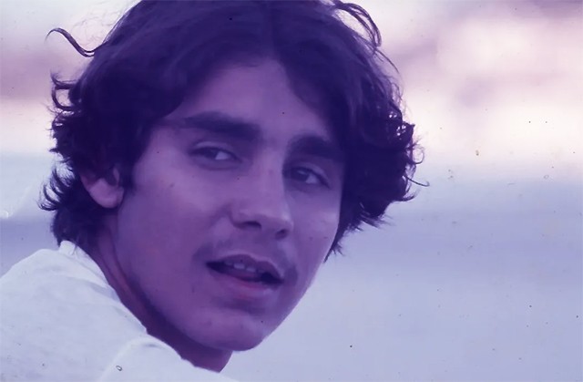 lo-borges,-dono-de-obra-impagavel,-e-saudado-em-show-em-belo-horizonte