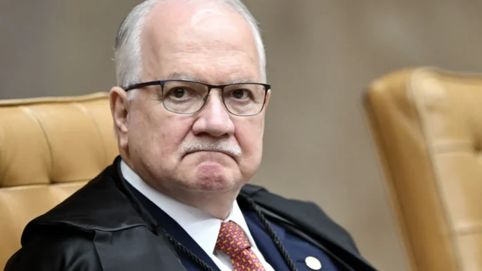 fachin-vive-impasse-para-enfrentar-crise-de-imagem-do-stf-sem-se-isolar