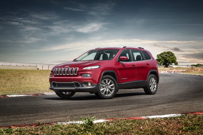jeep-convoca-recall-por-falha-no-freio-abs;-veja-se-seu-carro-esta-na-lista
