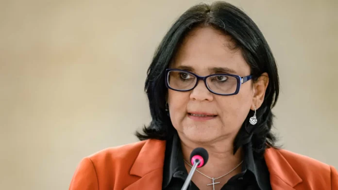 damares-declara-apoio-a-flavio-e-diz-que-ajudara-a-levar-evangelicos-para-campanha