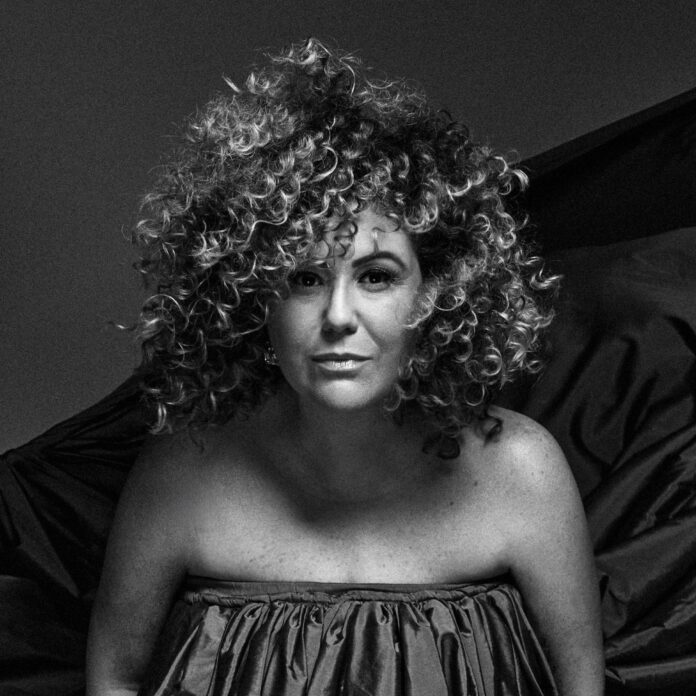 maria-rita-da-sinais-de-vida-musical…