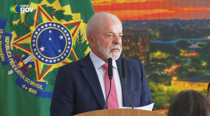 lula-diz-que-recebeu-vorcaro-e-afirma-que-nao-havera-posicao-politica-‘pro-ou-contra’-master