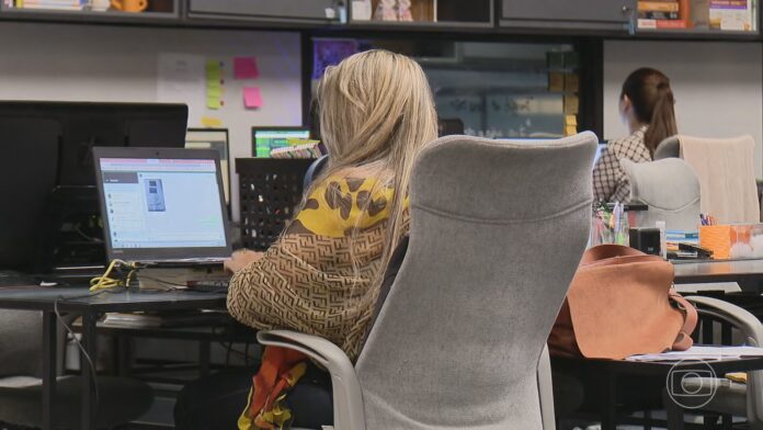 maioria-das-pessoas-esta-‘satisfeita’-ou-‘muito-satisfeita’-com-trabalho-atual,-aponta-pesquisa