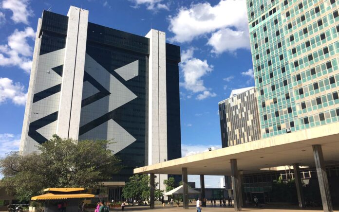 banco-do-brasil:-como-calote-bilionario-e-crise-no-agro-reforcaram-o-alerta-sobre-inadimplencia