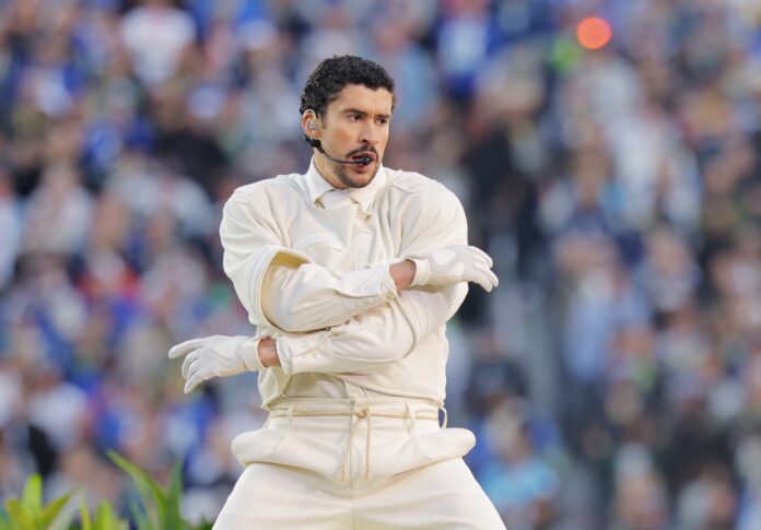 ‘extremamente-cheiroso-e-gentil’,-conta-fa-que-encontrou-bad-bunny-em-sao-paulo