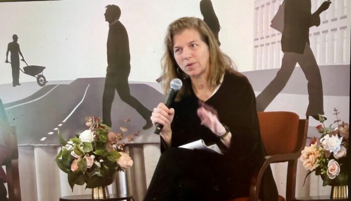 o-risco-da-inteligencia-artificial-para-o-futuro-do-aprendizado-e-do-trabalho