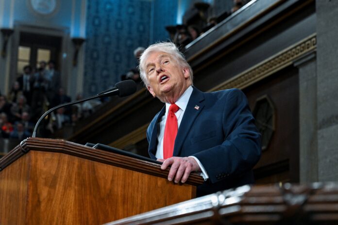 discurso-do-‘estado-da-uniao’:-trump-aborda-economia,-imigracao-e-volta-a-ameacar-o-ira