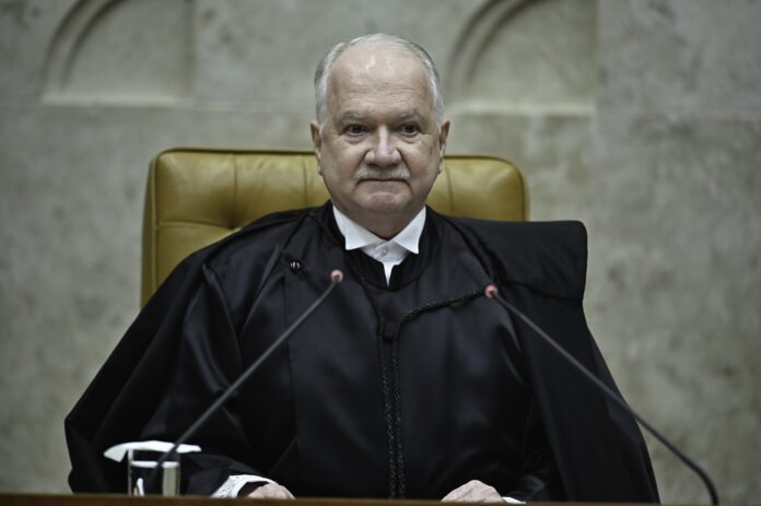 fachin:-‘valorizacao-salarial-das-carreiras-nao-pode-fragilizar-legitimidade-do-judiciario’