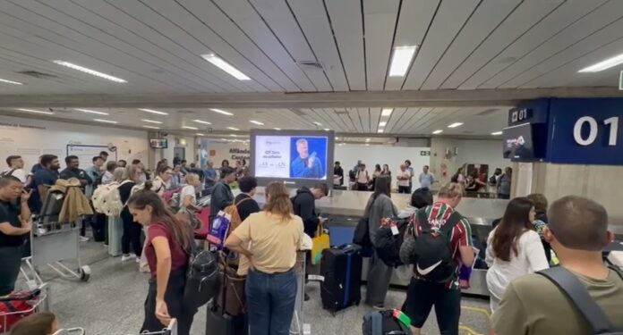 voo-para-dubai-retorna-ao-rio-apos-ataques-de-eua-e-israel-ao-ira