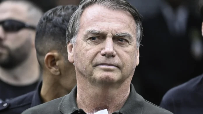 bolsonaro-diz-em-carta-lamentar-criticas-da-direita-a-michelle-e-aliados