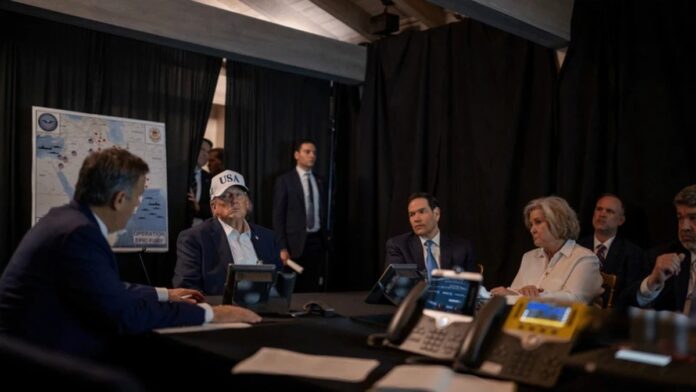 o-que-revelam-as-imagens-da-sala-de-guerra-de-onde-trump-supervisionou-ataque-ao-ira