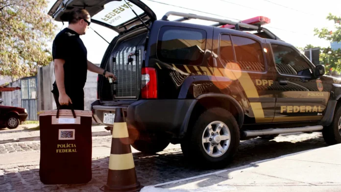 pf-cumpre-prisoes-para-apurar-manipulacao-e-comercializacao-de-dados-de-ministros-do-stf